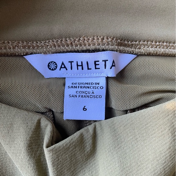 Athleta Headlands Hybrid High Rise Cargo Tights in Tapestry Gold (Size 6) - Picture 4 of 5